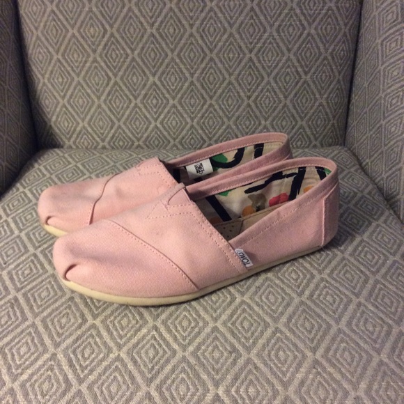 Toms Ballet Pink Flats 7.5 - Picture 3 of 6